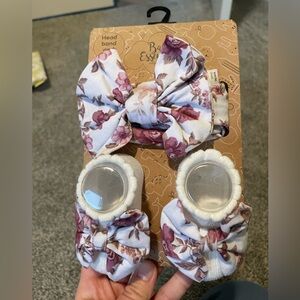 Baby Essentials Pink and White Floral Headband and Socks Set